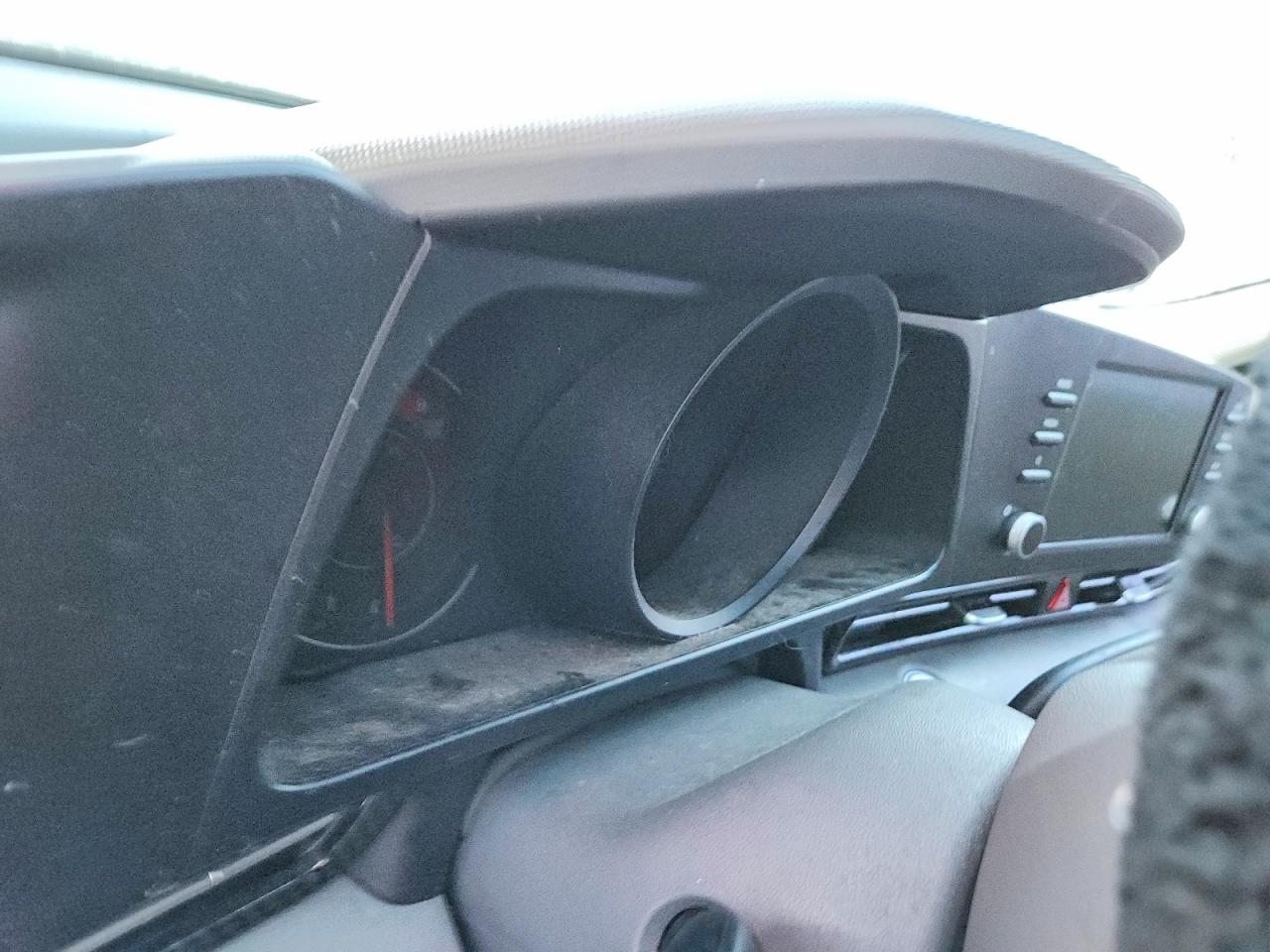 2021 HYUNDAI ELANTRA SEL photo 9