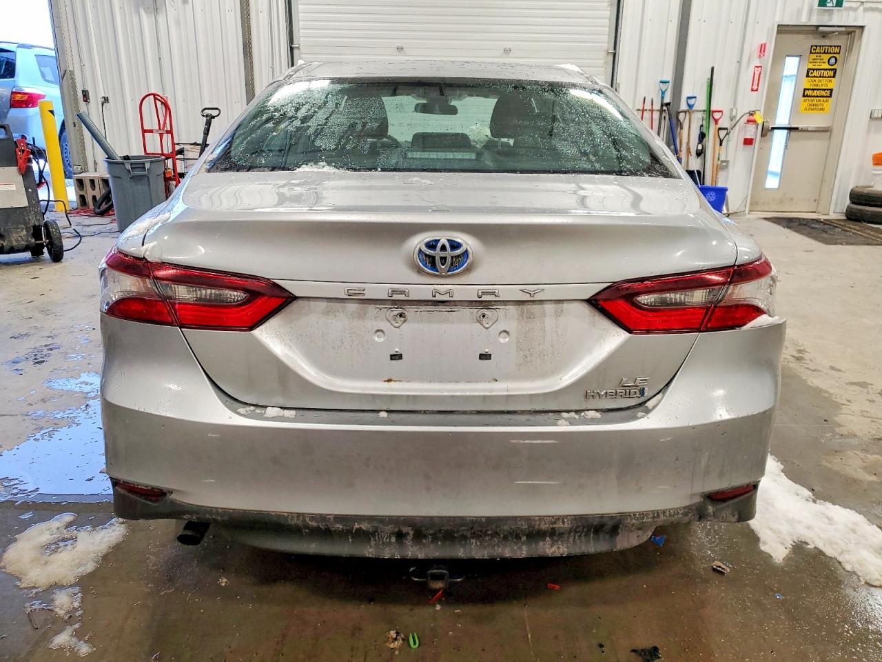 2023 TOYOTA CAMRY LE photo 6