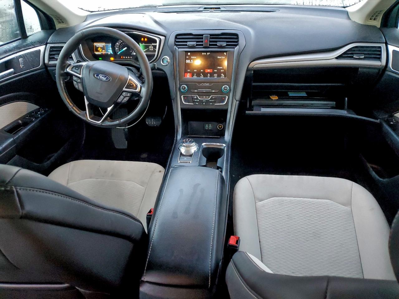 2019 FORD FUSION SE photo 8
