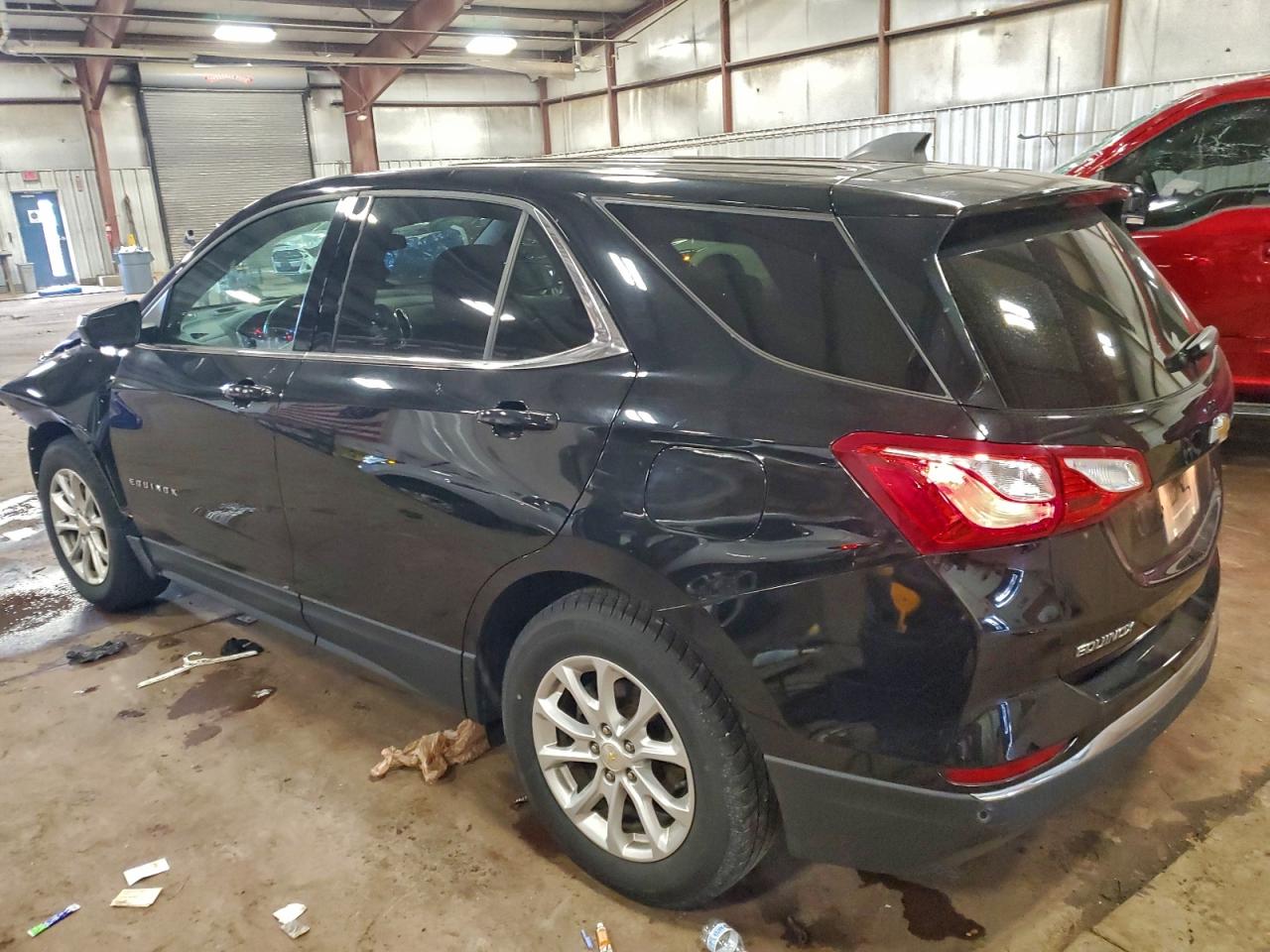 2020 CHEVROLET EQUINOX LT photo 2