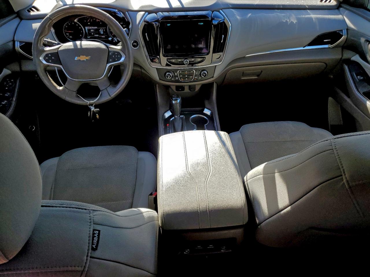 2019 CHEVROLET TRAVERSE LT photo 8