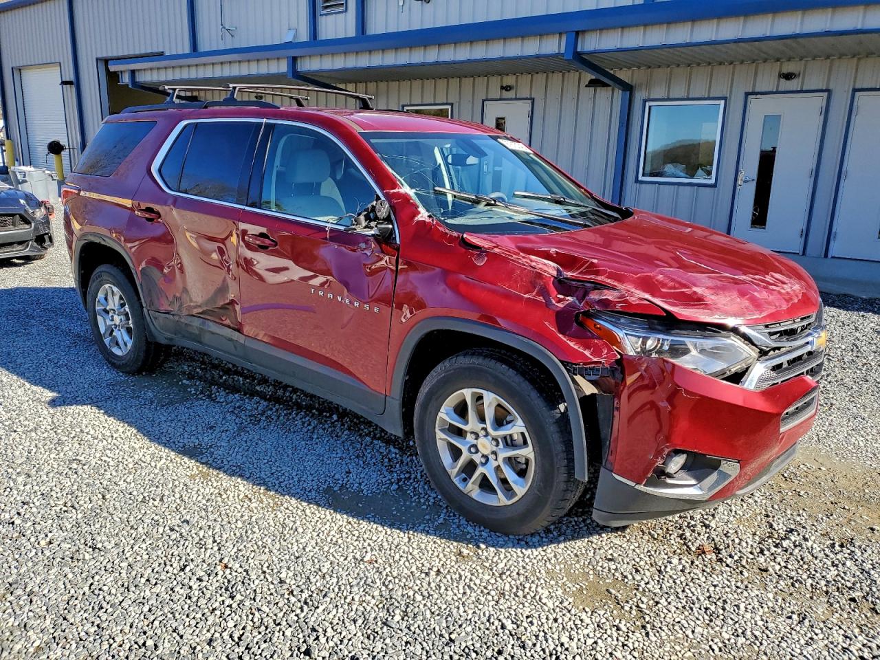 2019 CHEVROLET TRAVERSE LT photo 4