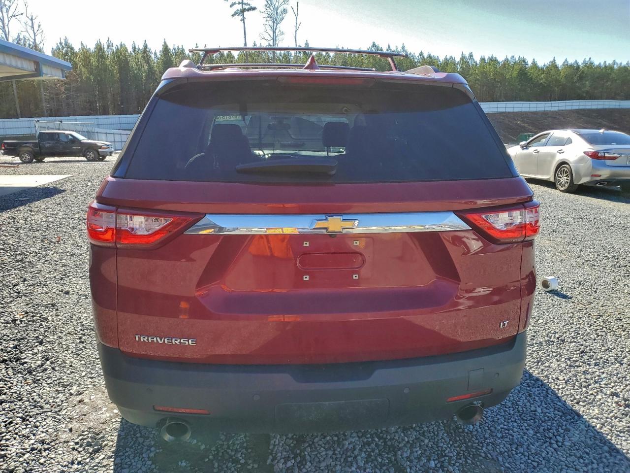 2019 CHEVROLET TRAVERSE LT photo 6
