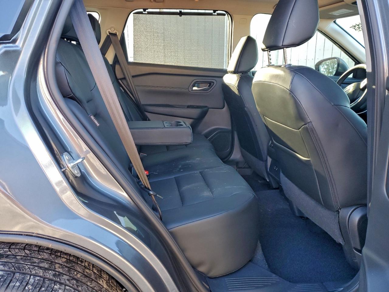 2025 NISSAN ROGUE SV photo 11