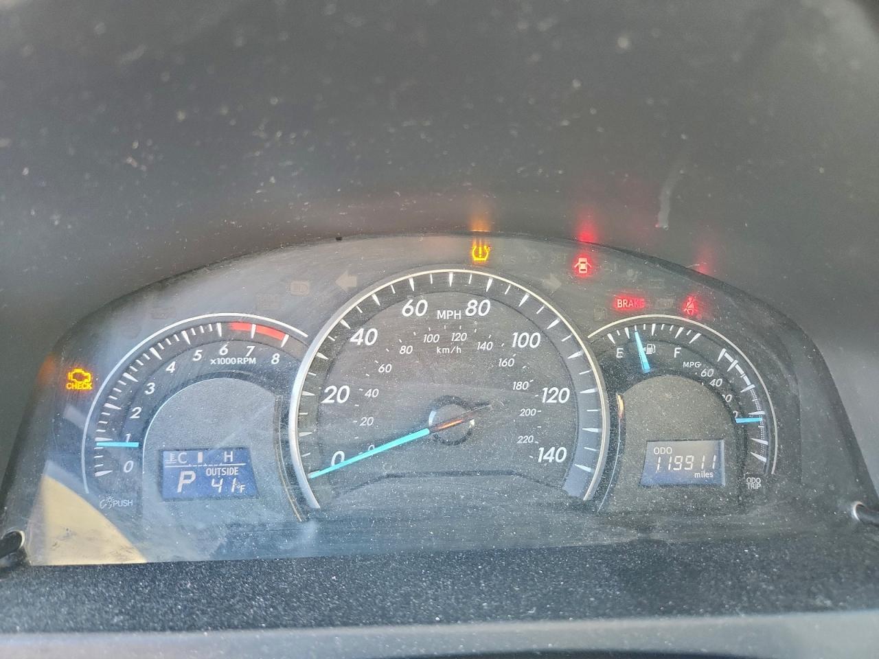 2012 TOYOTA CAMRY BASE photo 9