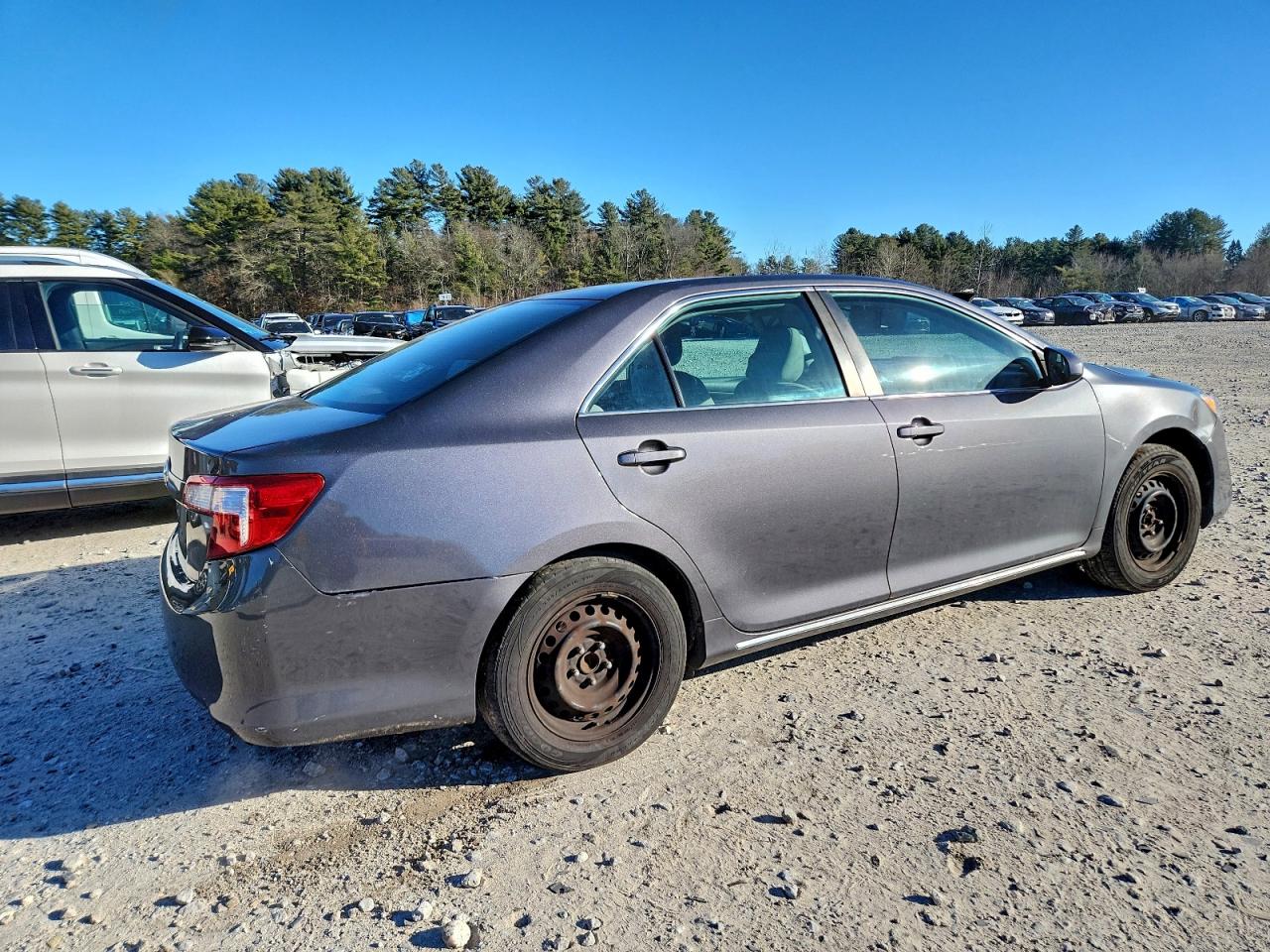 2012 TOYOTA CAMRY BASE photo 3