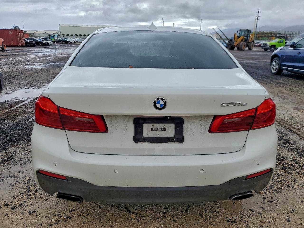 2019 BMW 530E photo 11