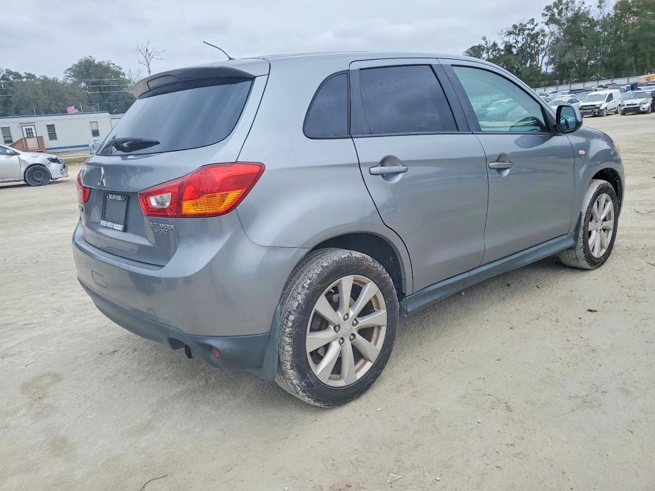 2014 MITSUBISHI OUTLANDER SPORT ES photo 3