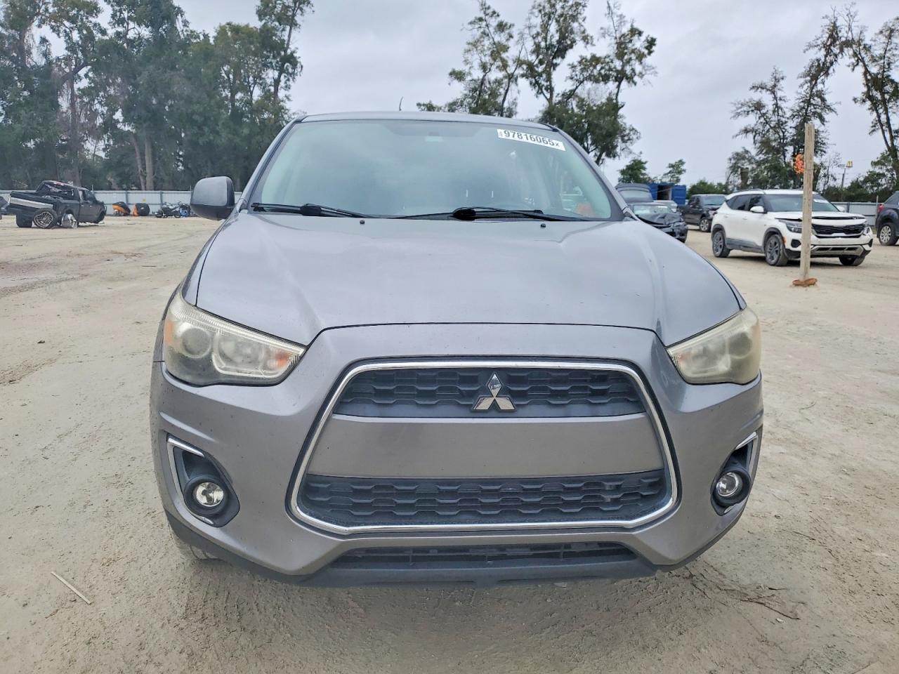 2014 MITSUBISHI OUTLANDER SPORT ES photo 5