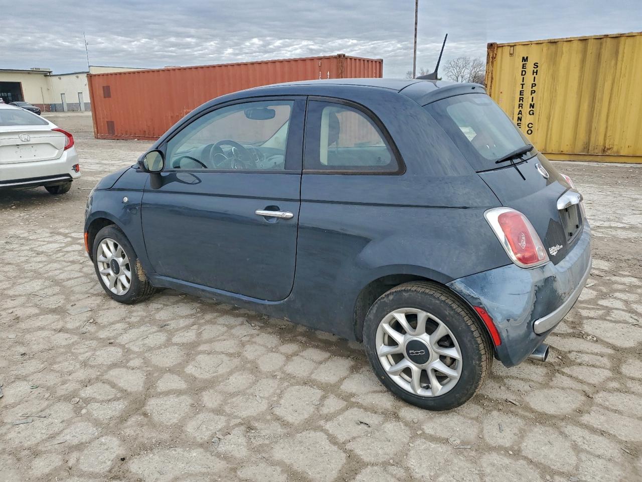 2017 FIAT 500 POP photo 2