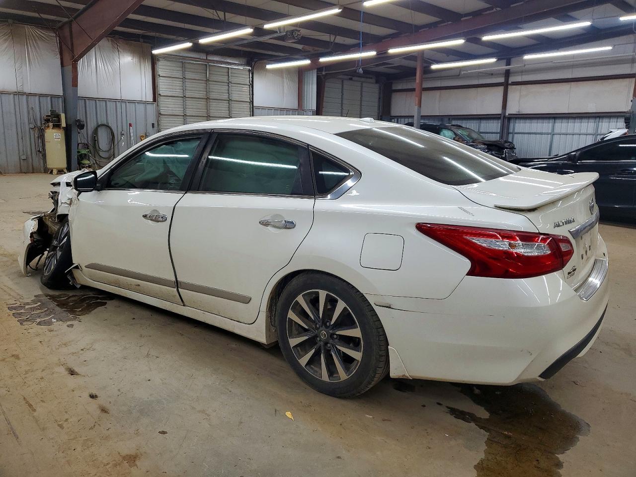 2016 NISSAN ALTIMA 2.5 photo 2