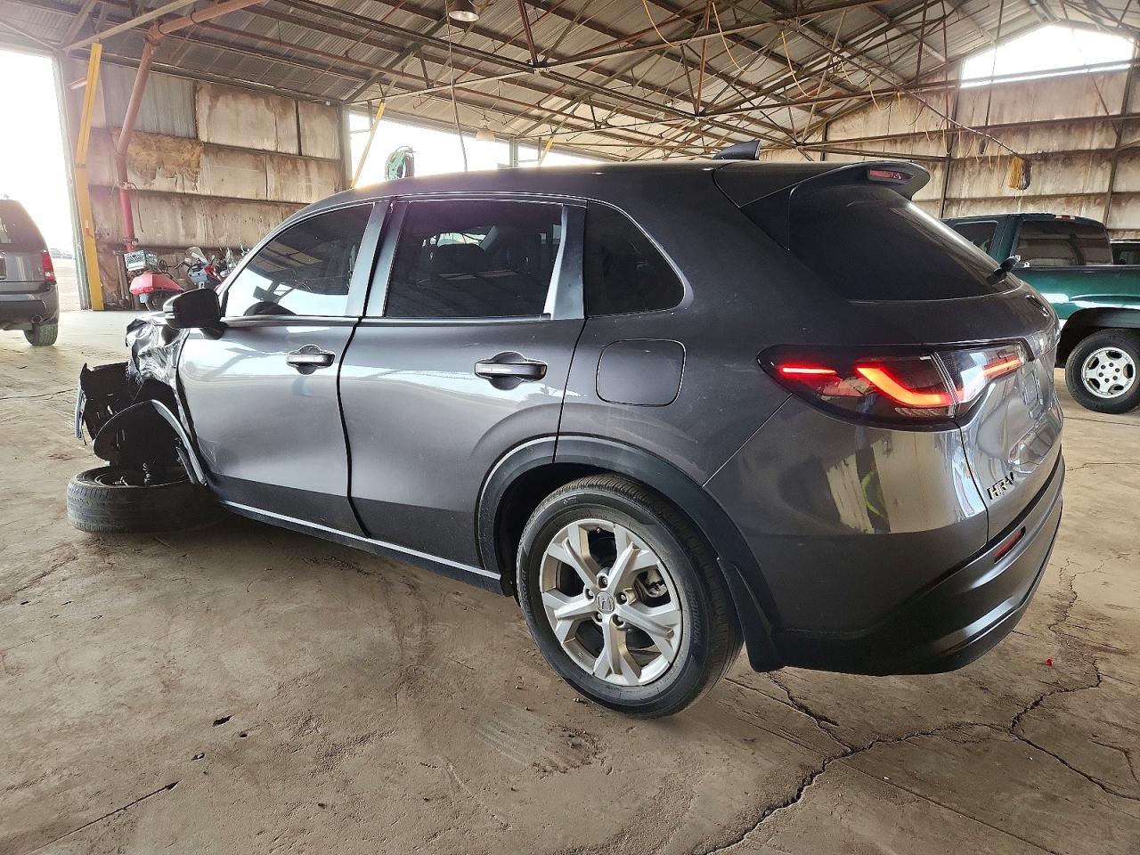 2024 HONDA HR-V LX photo 2