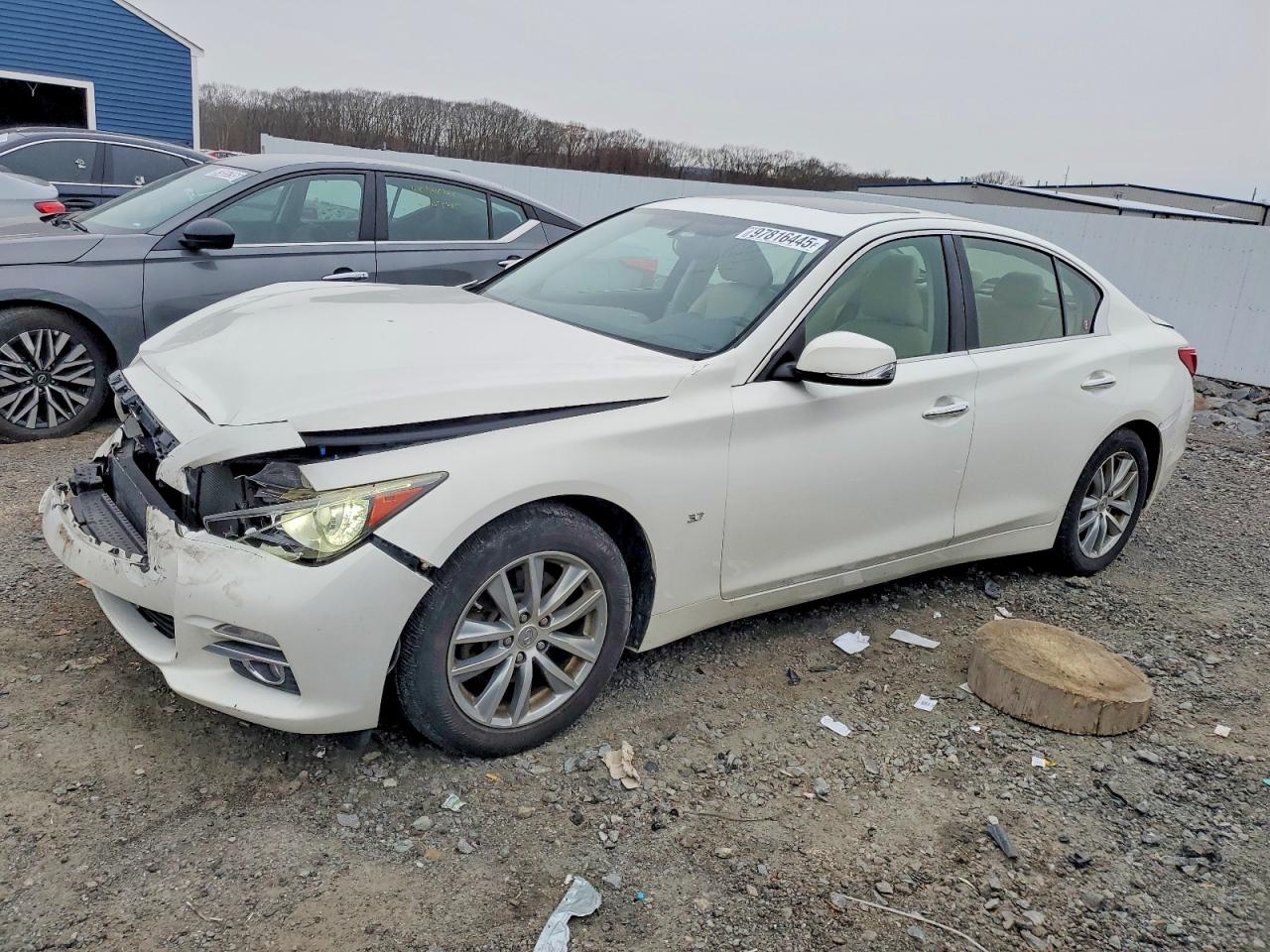 2015 INFINITI Q50