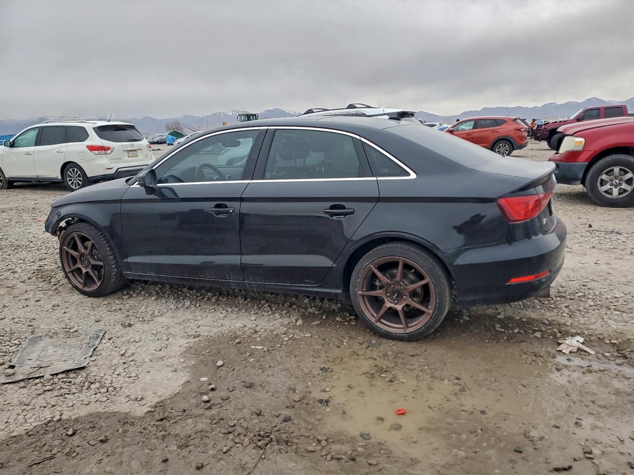 2015 AUDI A3 PREMIUM photo 2