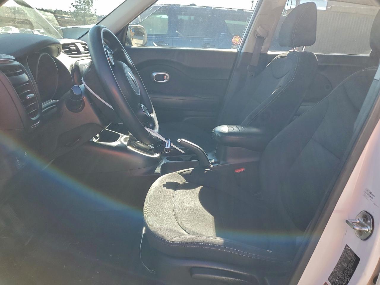 2018 KIA SOUL photo 7