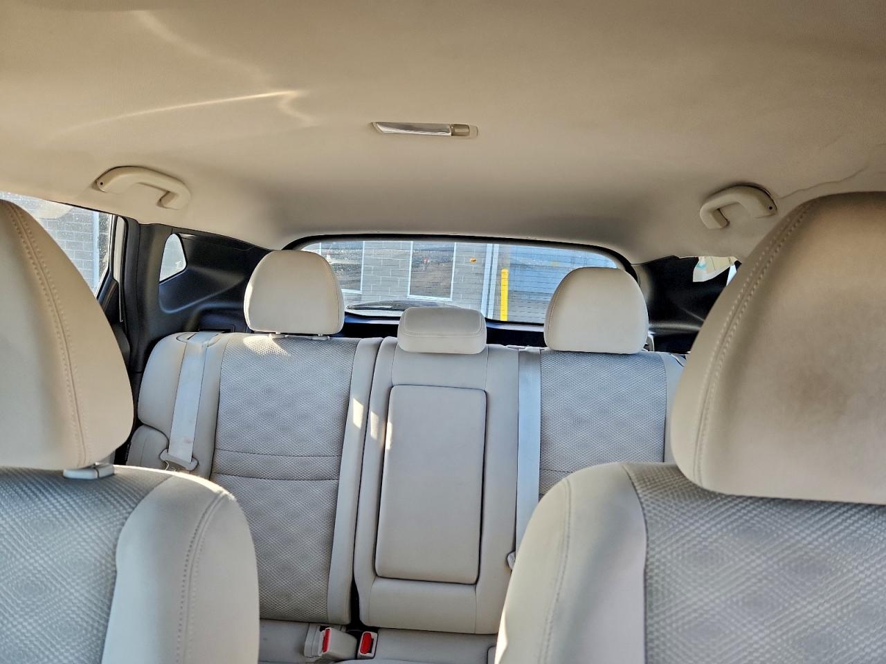 2020 NISSAN ROGUE SPORT S photo 10