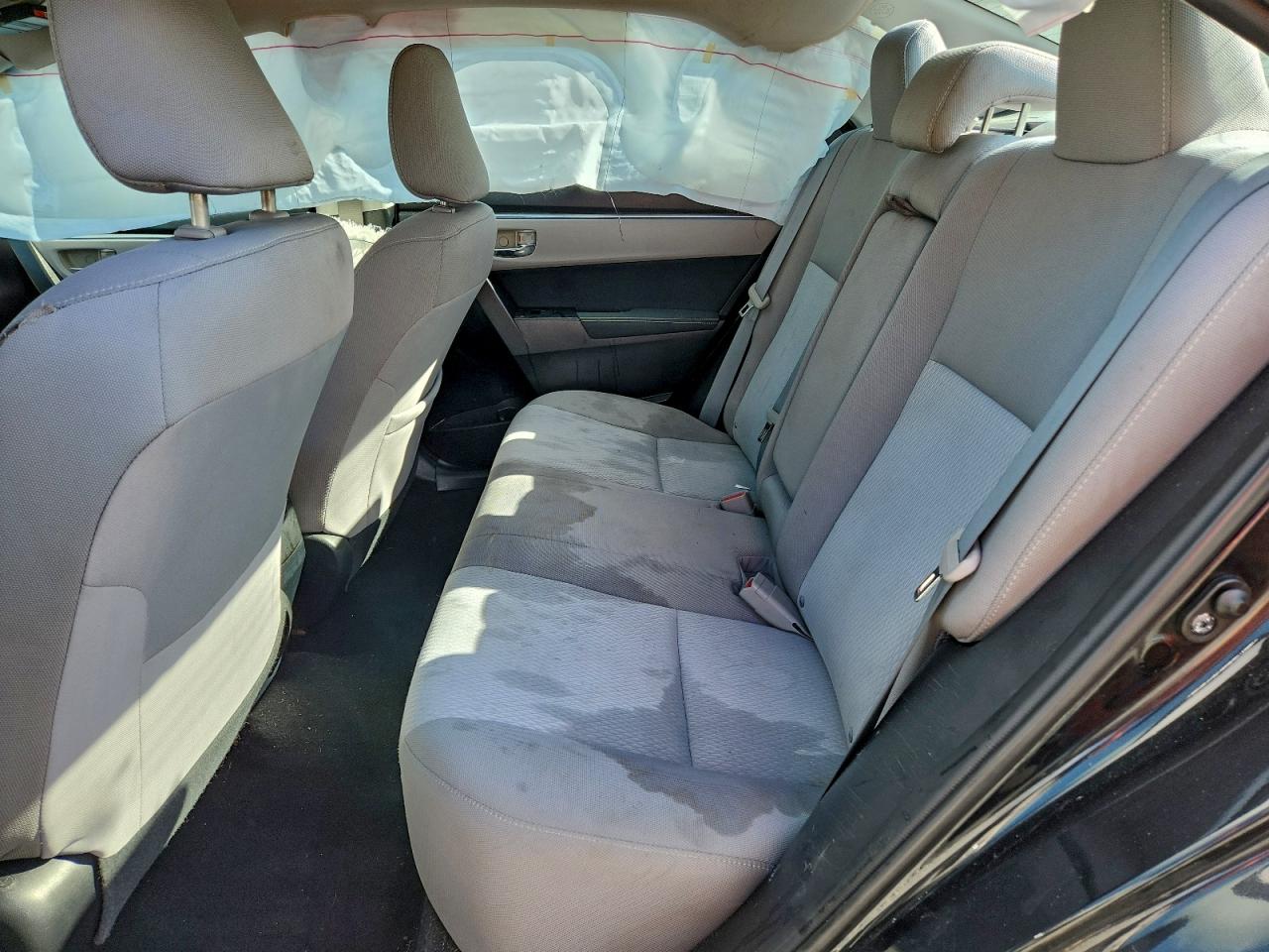2016 TOYOTA COROLLA LE photo 19