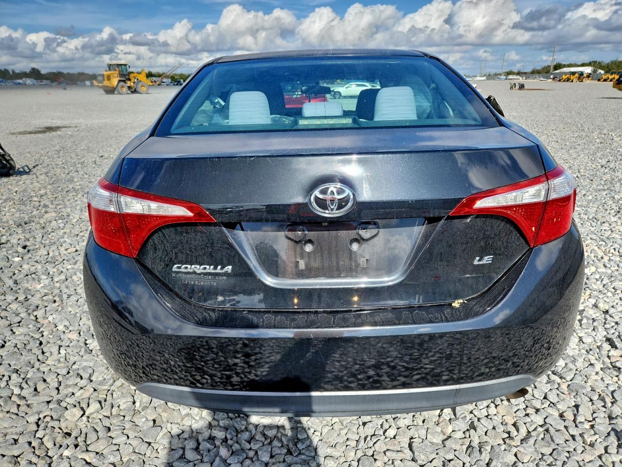 2016 TOYOTA COROLLA LE photo 11