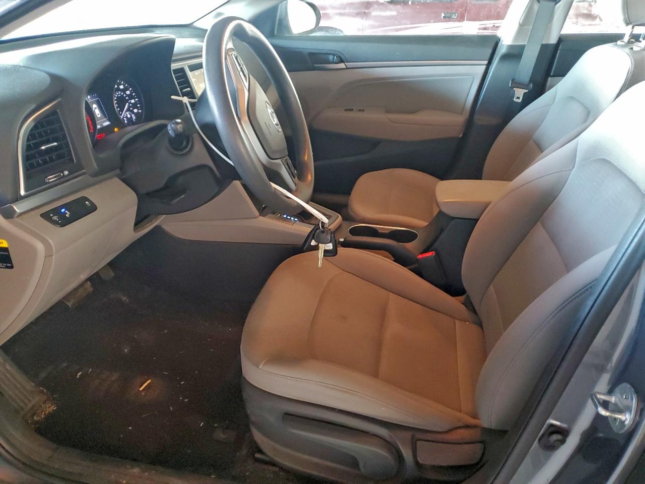 2018 HYUNDAI ELANTRA SEL photo 7