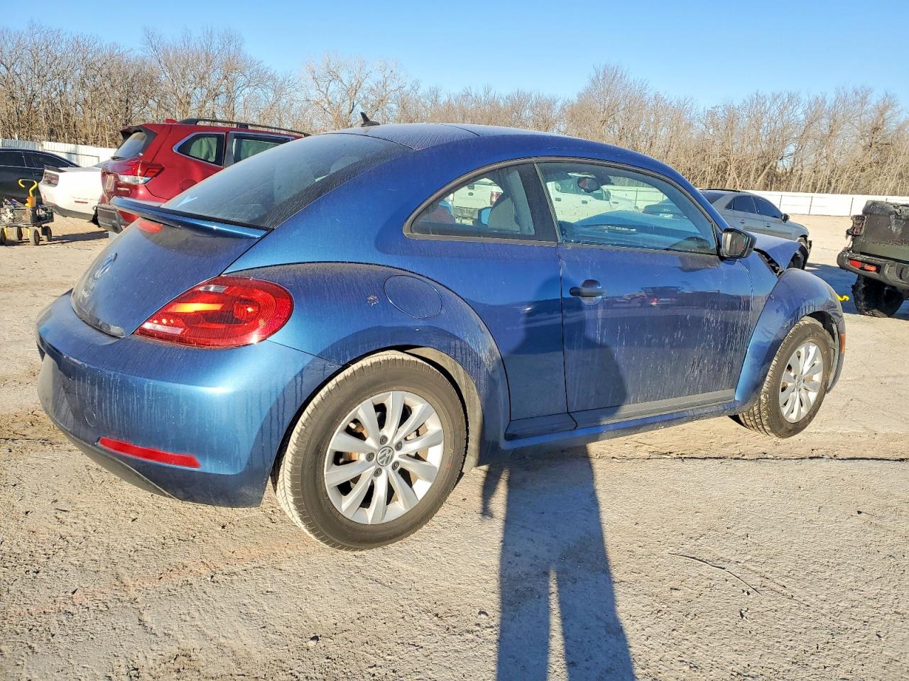 2016 VOLKSWAGEN BEETLE 1.8T photo 3