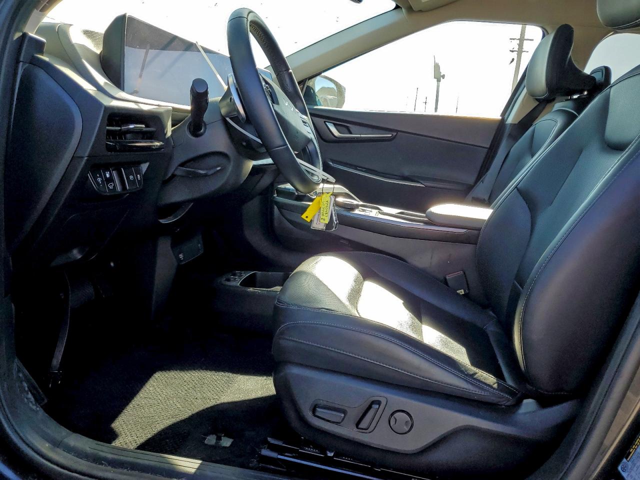 2023 KIA EV6 LIGHT photo 7