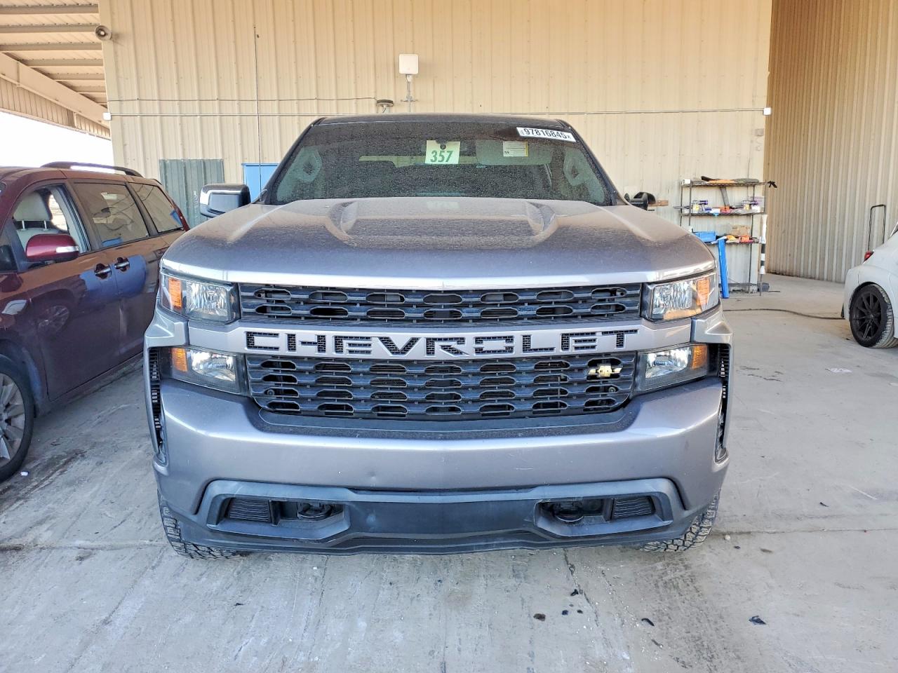2019 CHEVROLET SILVERADO C1500 CUSTOM photo 5