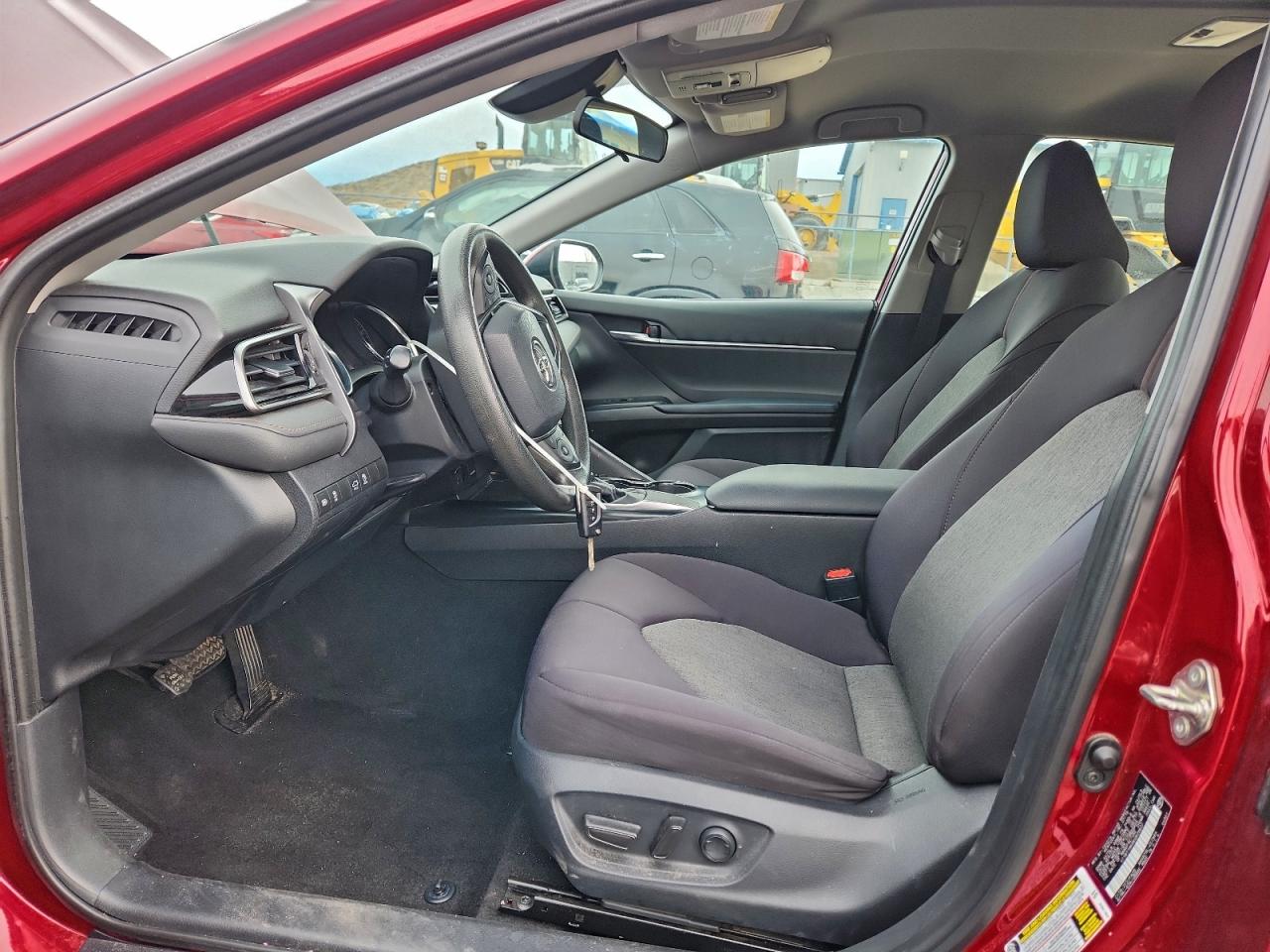 2019 TOYOTA CAMRY L photo 7