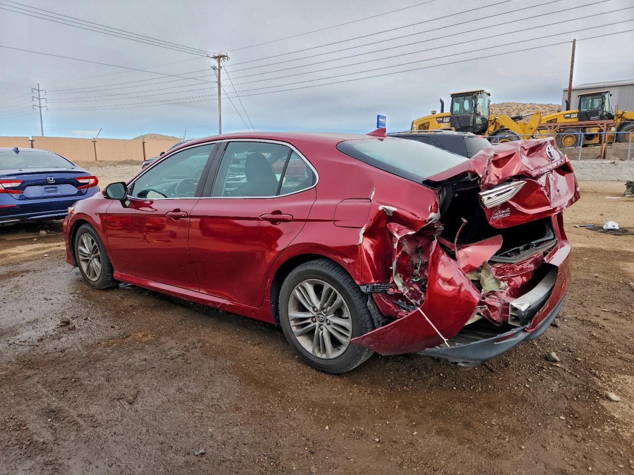 2019 TOYOTA CAMRY L photo 2