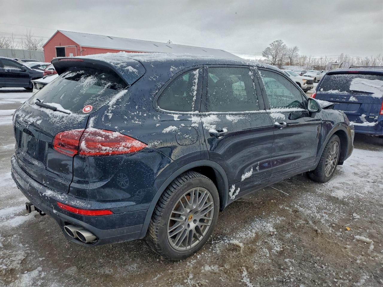 2018 PORSCHE CAYENNE S photo 3