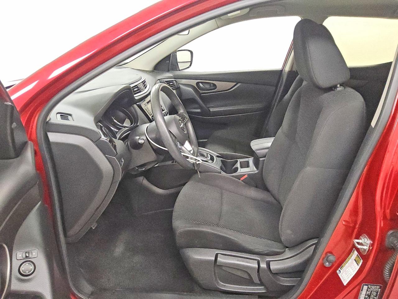 2019 NISSAN ROGUE SPORT S photo 7