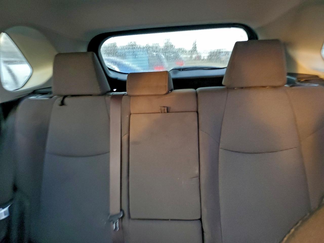 2019 TOYOTA RAV4 LE photo 10