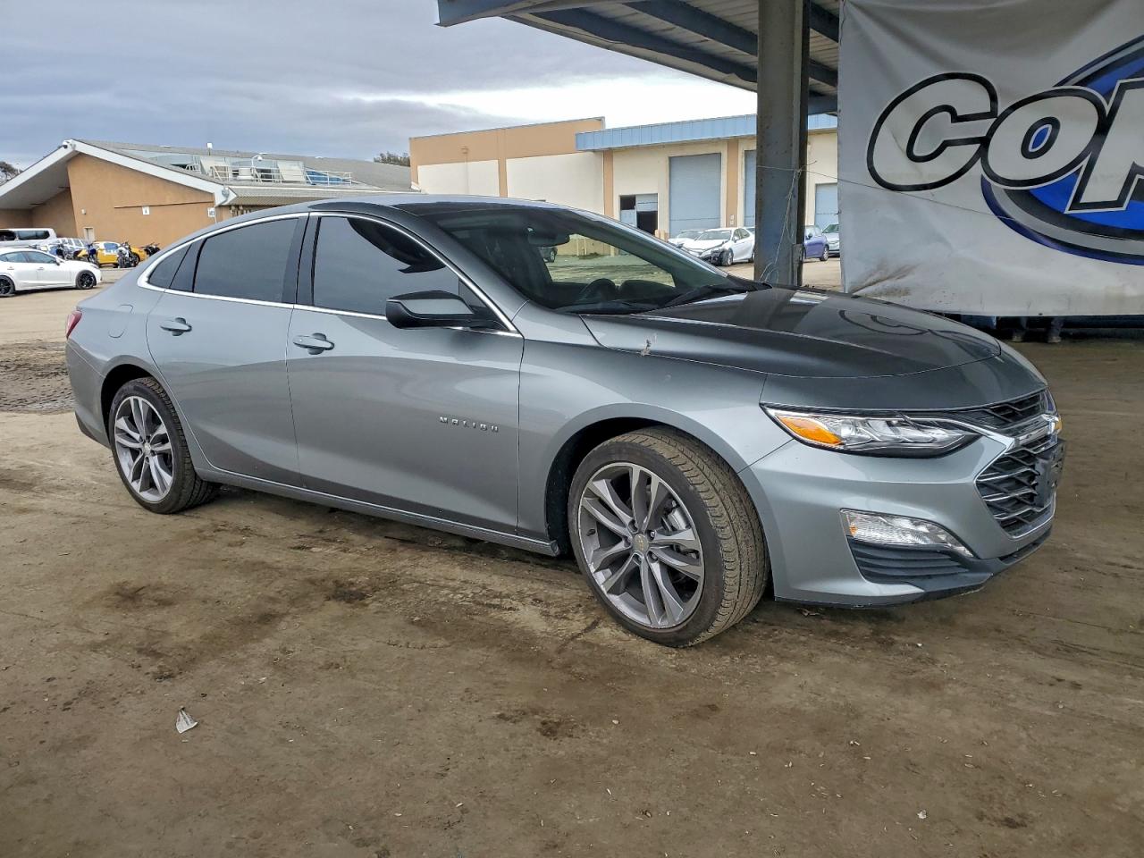 2023 CHEVROLET MALIBU PREMIER photo 4
