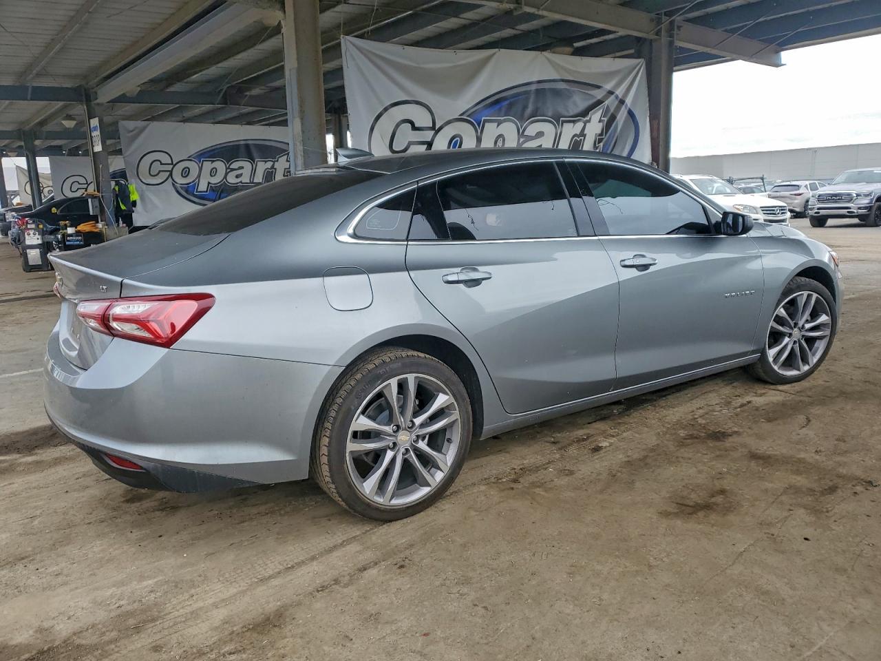 2023 CHEVROLET MALIBU PREMIER photo 3