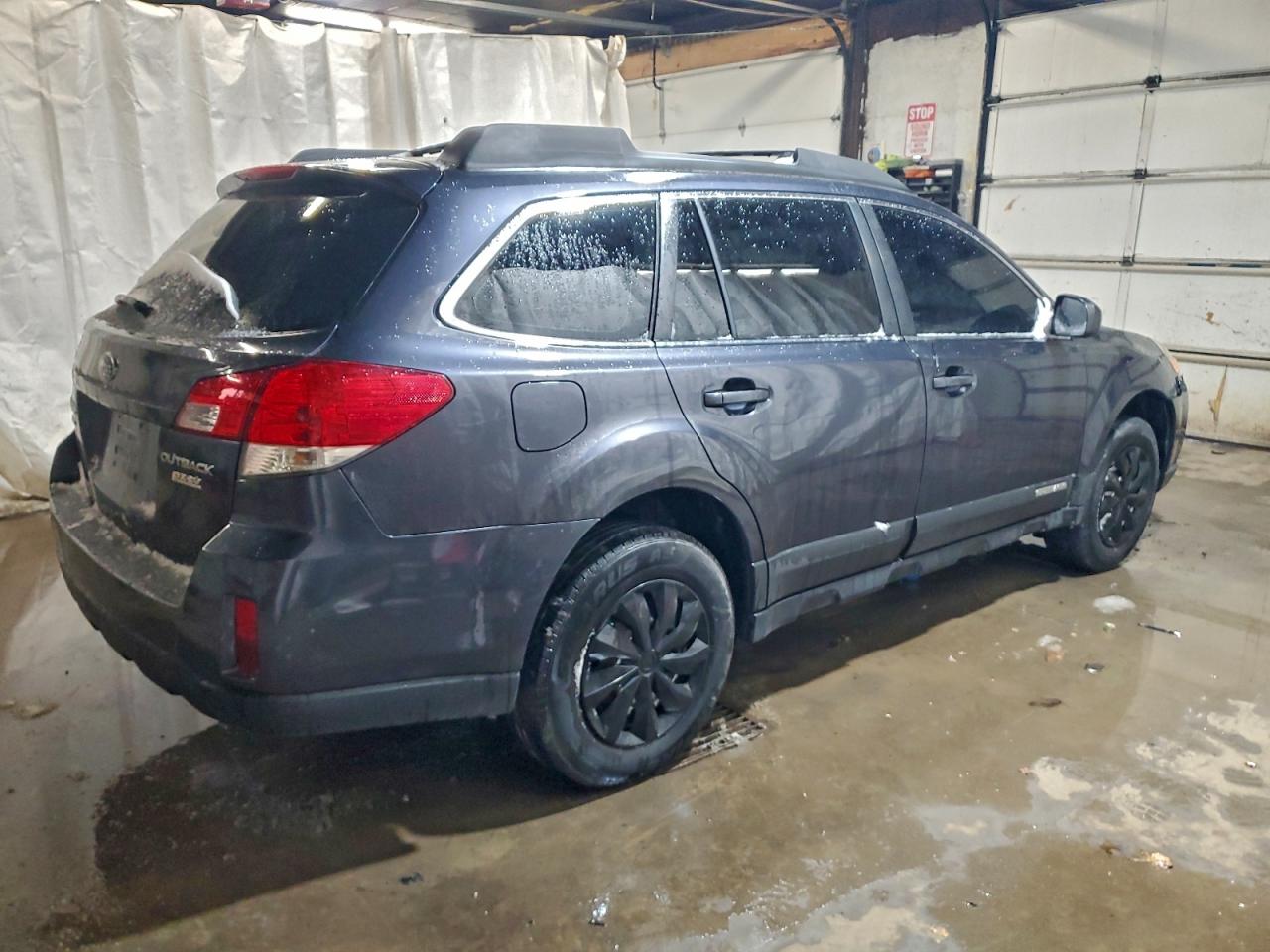 2011 SUBARU OUTBACK 2.5I photo 3