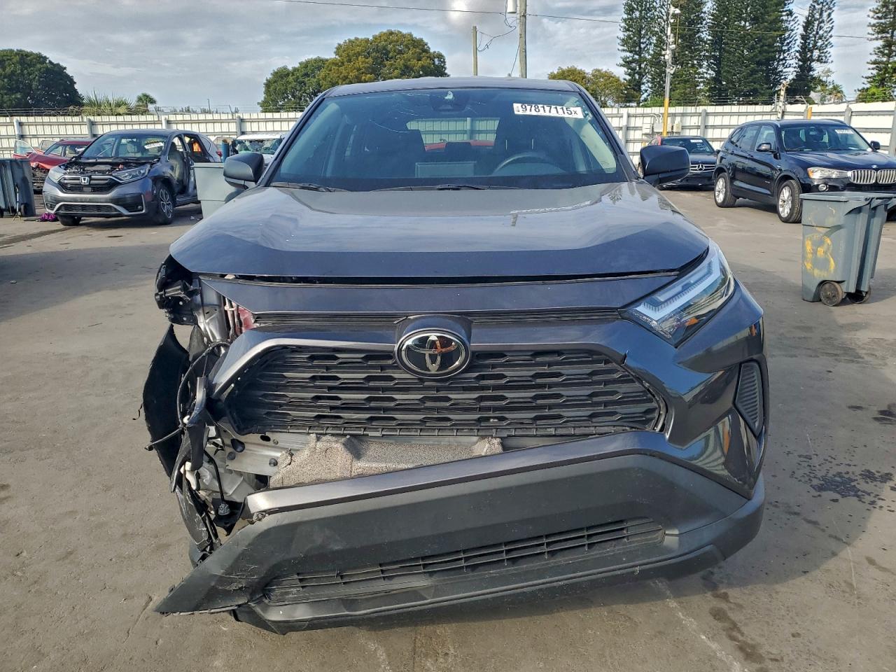 2024 TOYOTA RAV4 LE photo 5