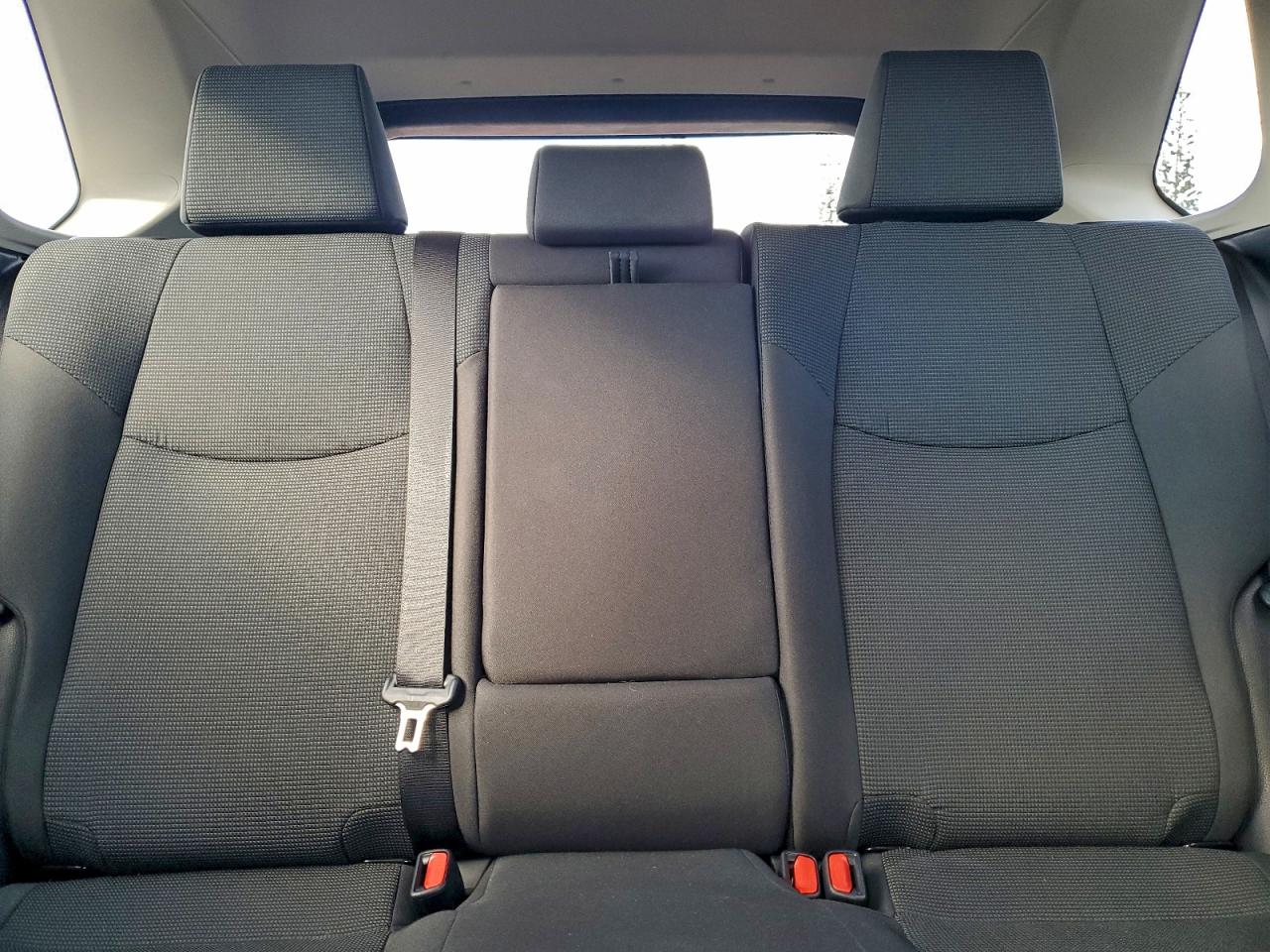 2024 TOYOTA RAV4 LE photo 10