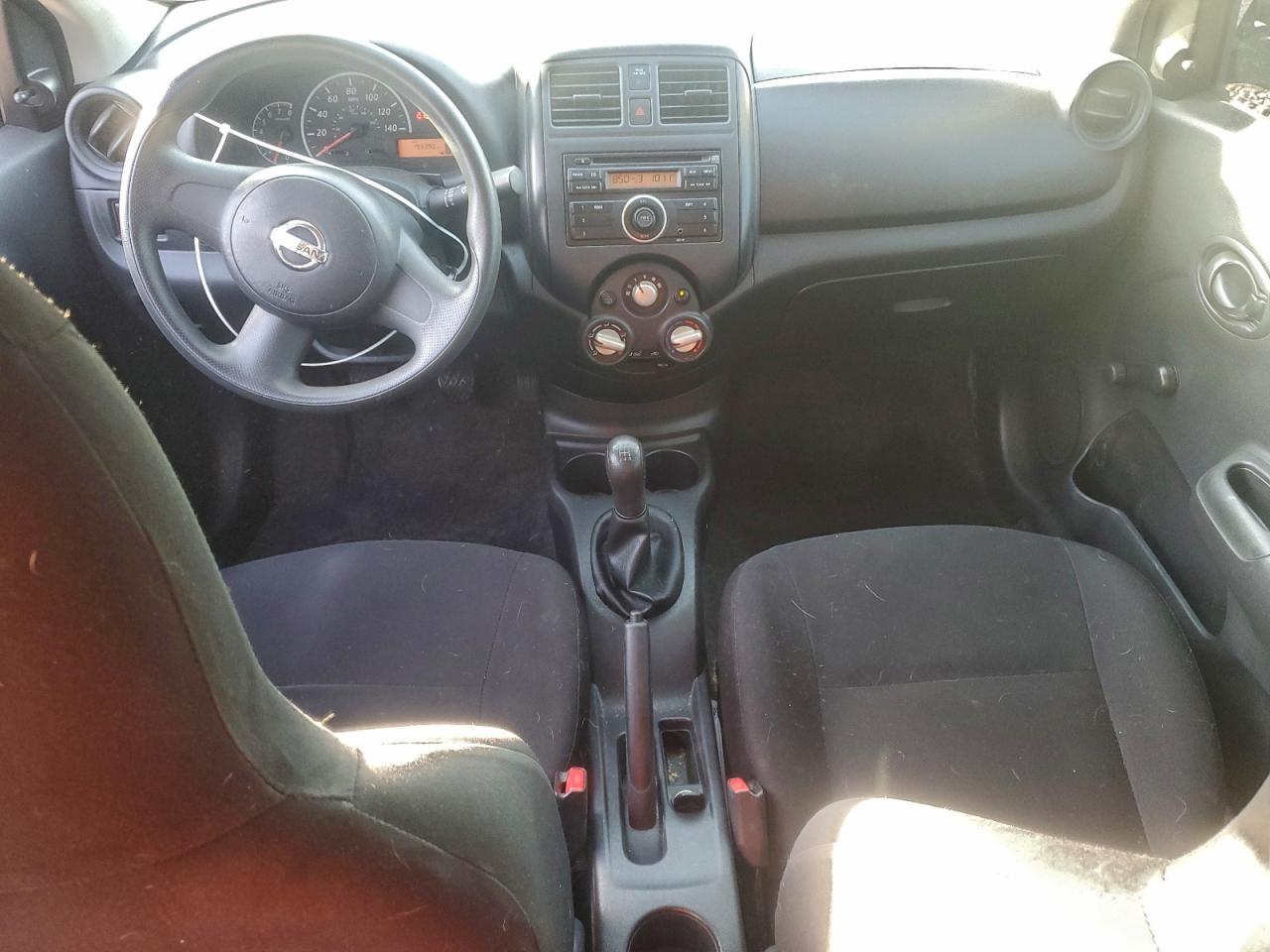 2014 NISSAN VERSA S photo 8