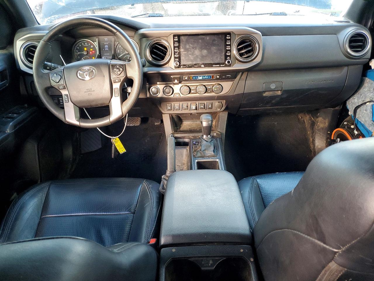 2022 TOYOTA TACOMA DOUBLE CAB photo 8