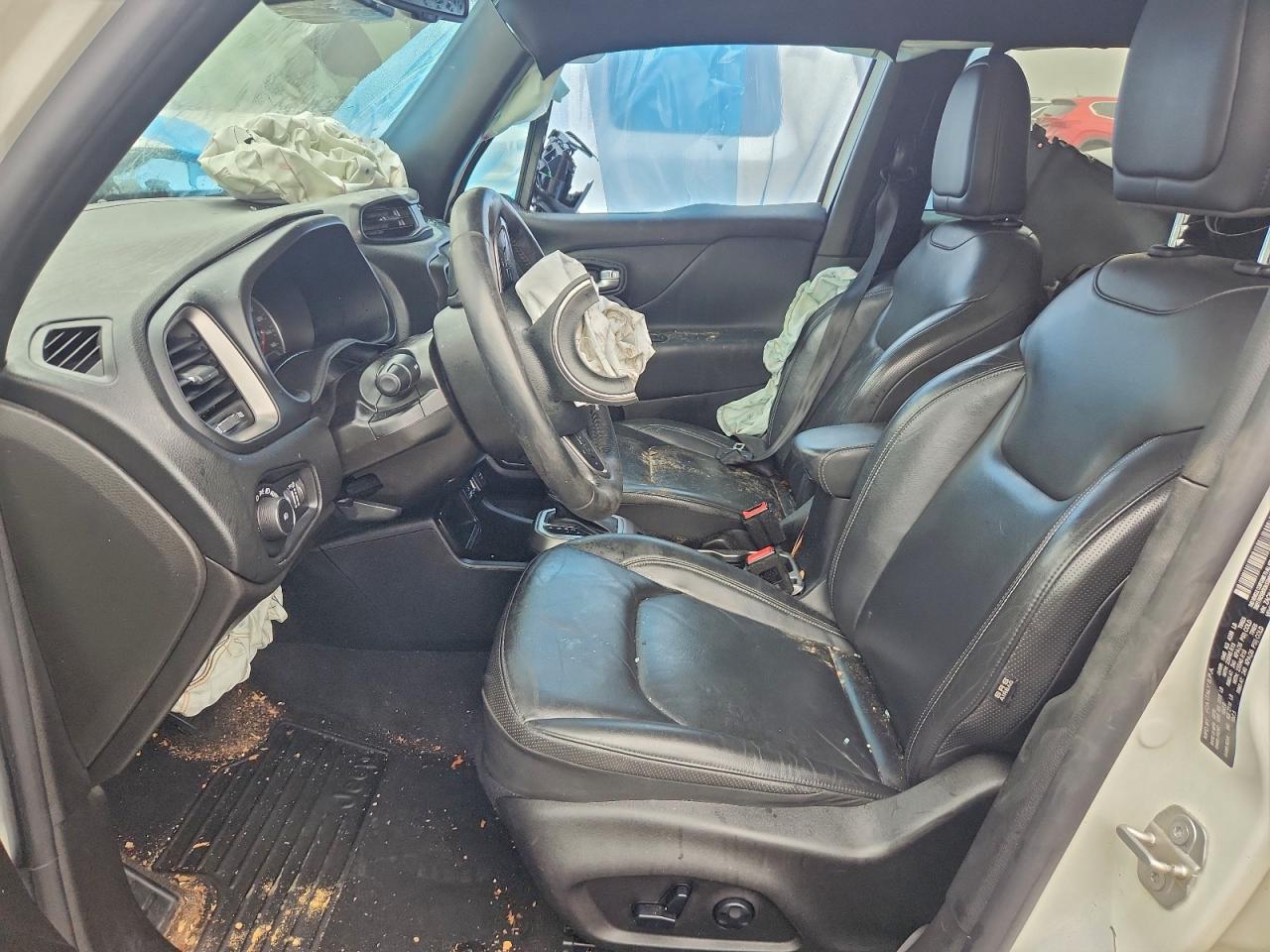 2019 JEEP RENEGADE LATITUDE photo 7