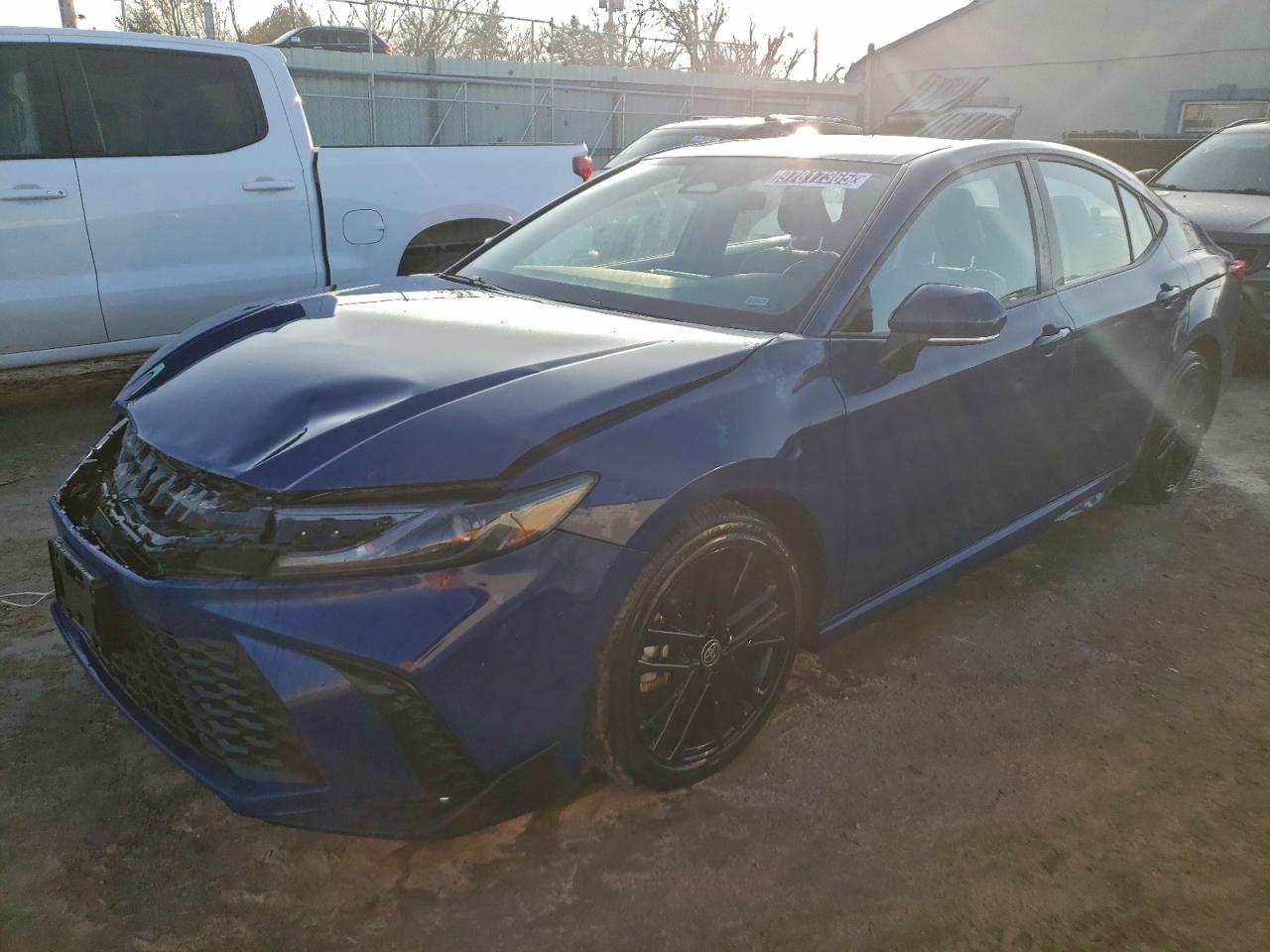 2025 TOYOTA CAMRY