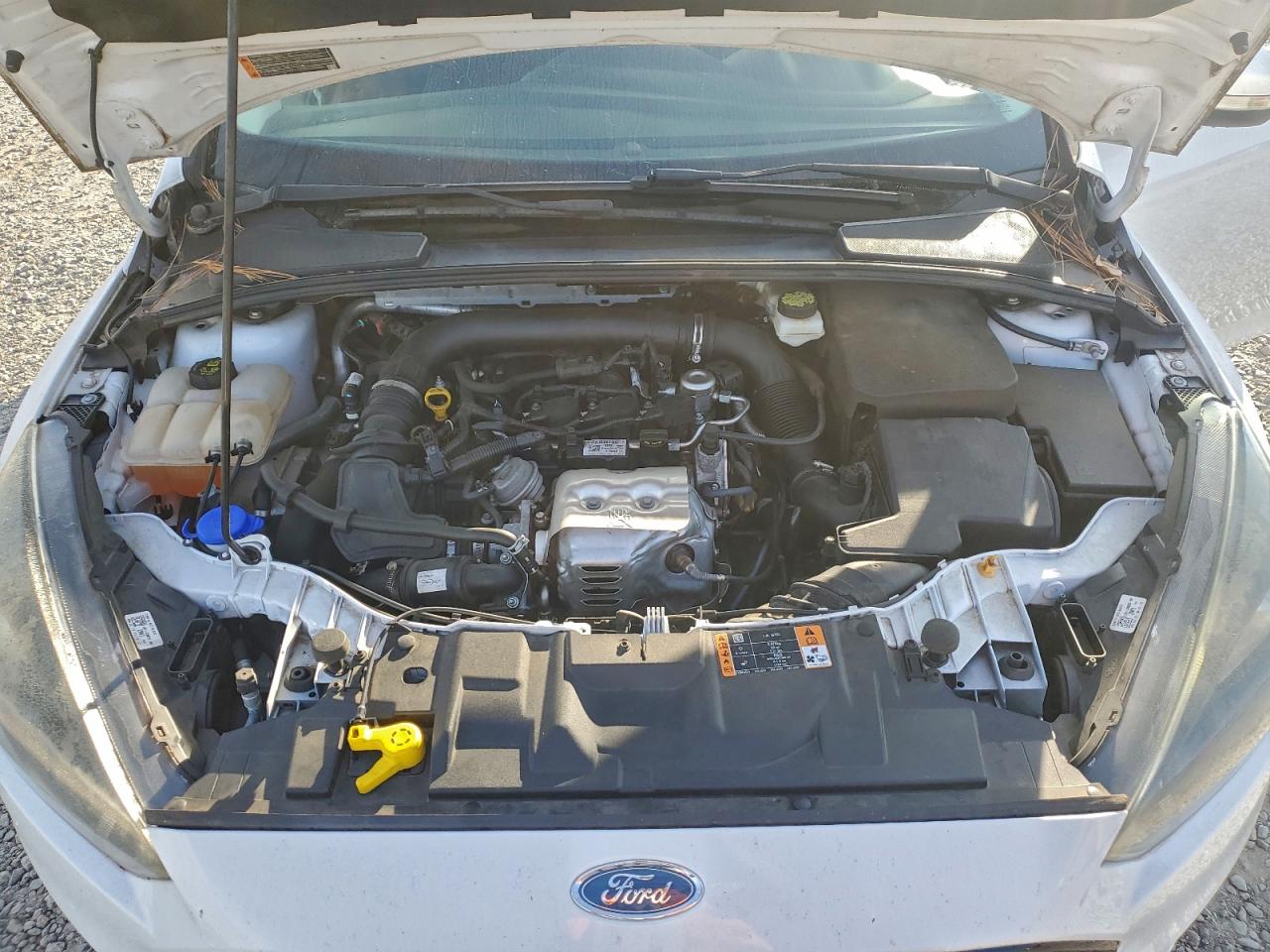 2017 FORD FOCUS SE photo 11