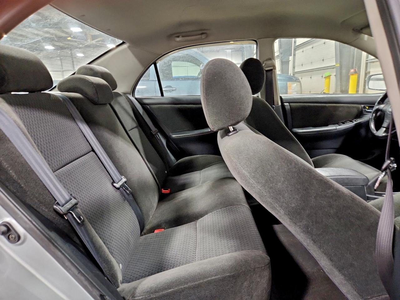 2006 TOYOTA COROLLA CE photo 10