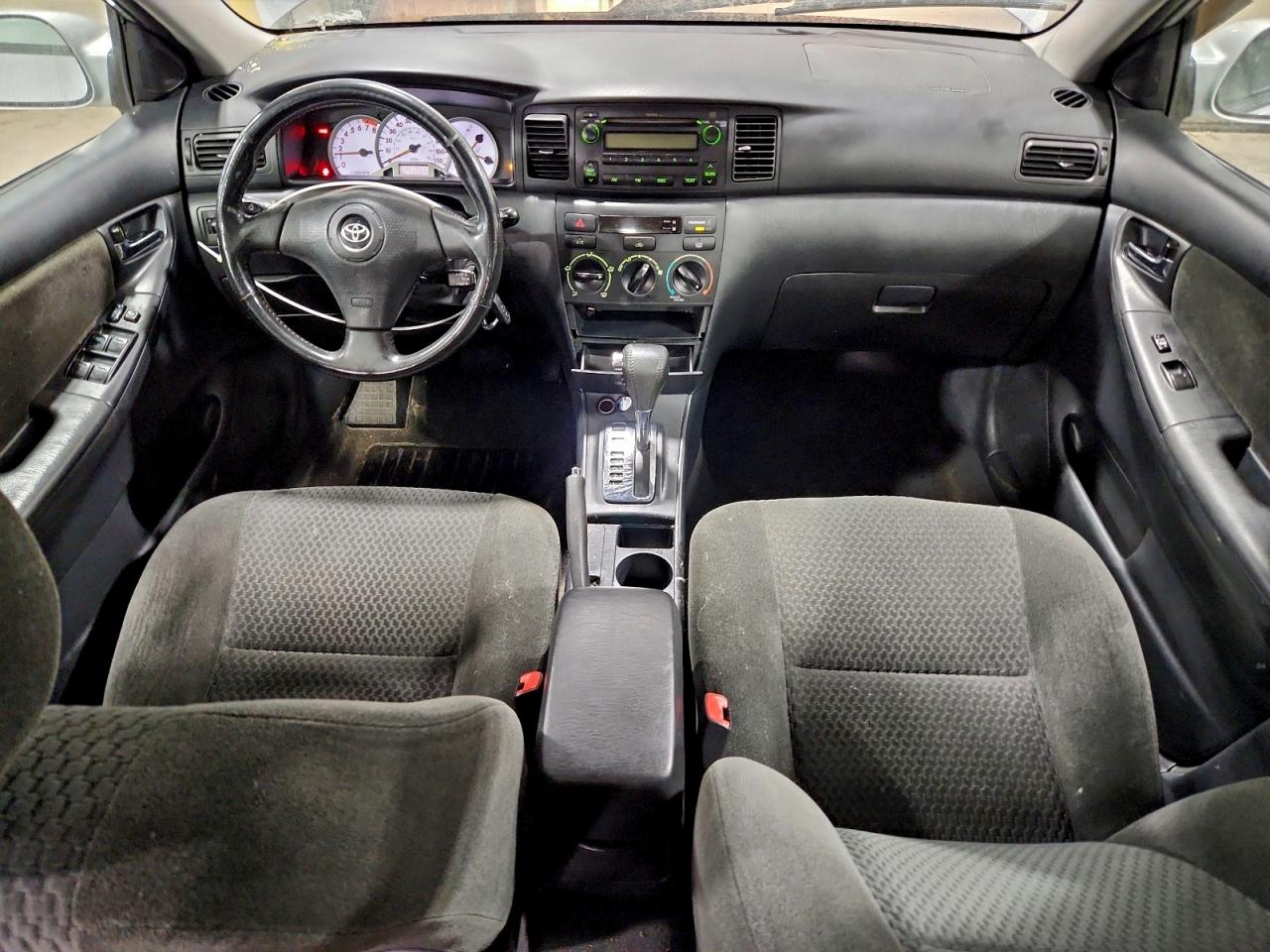 2006 TOYOTA COROLLA CE photo 8