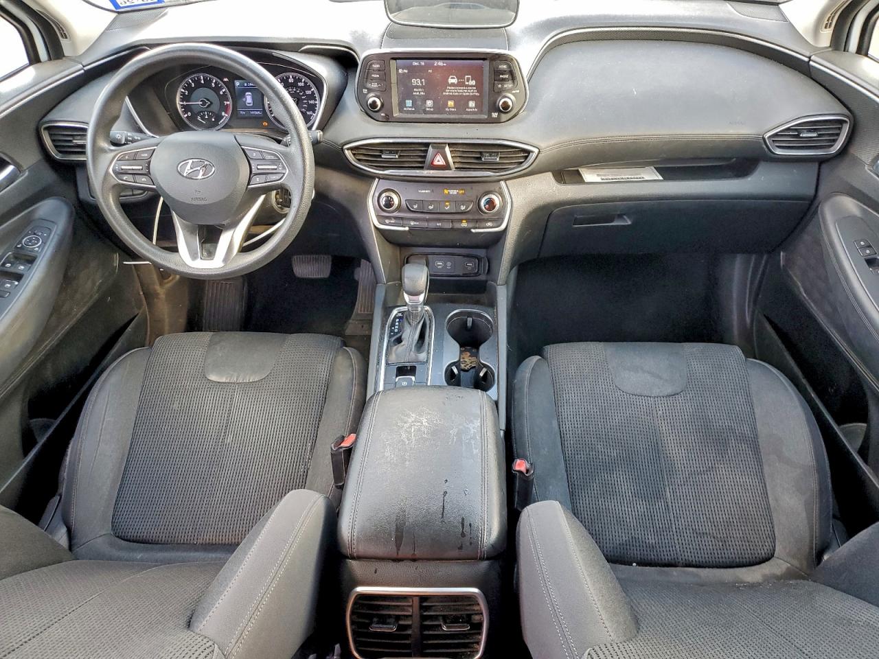 2019 HYUNDAI SANTA FE SE photo 8