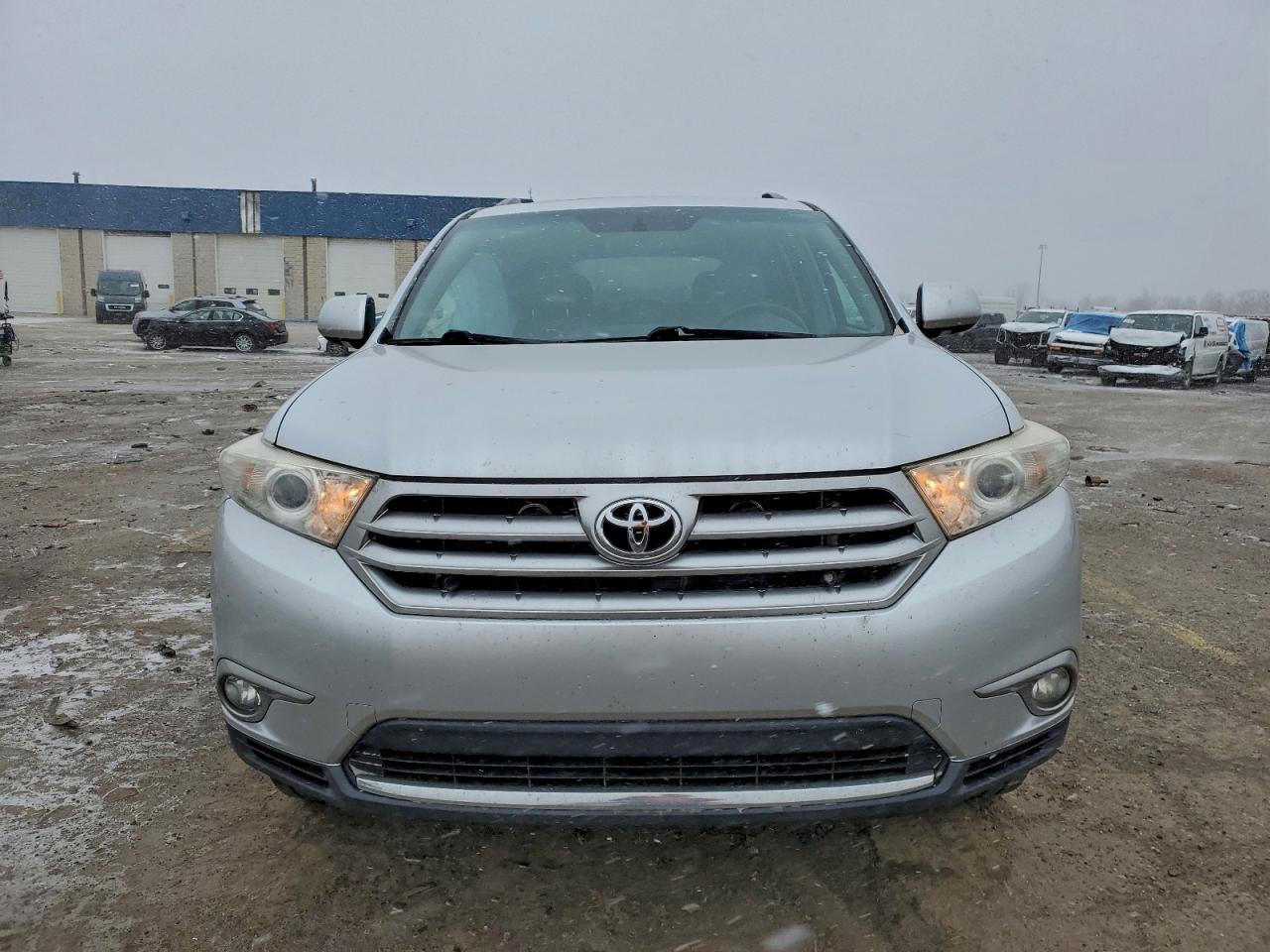 2013 TOYOTA HIGHLANDER LIMITED photo 5