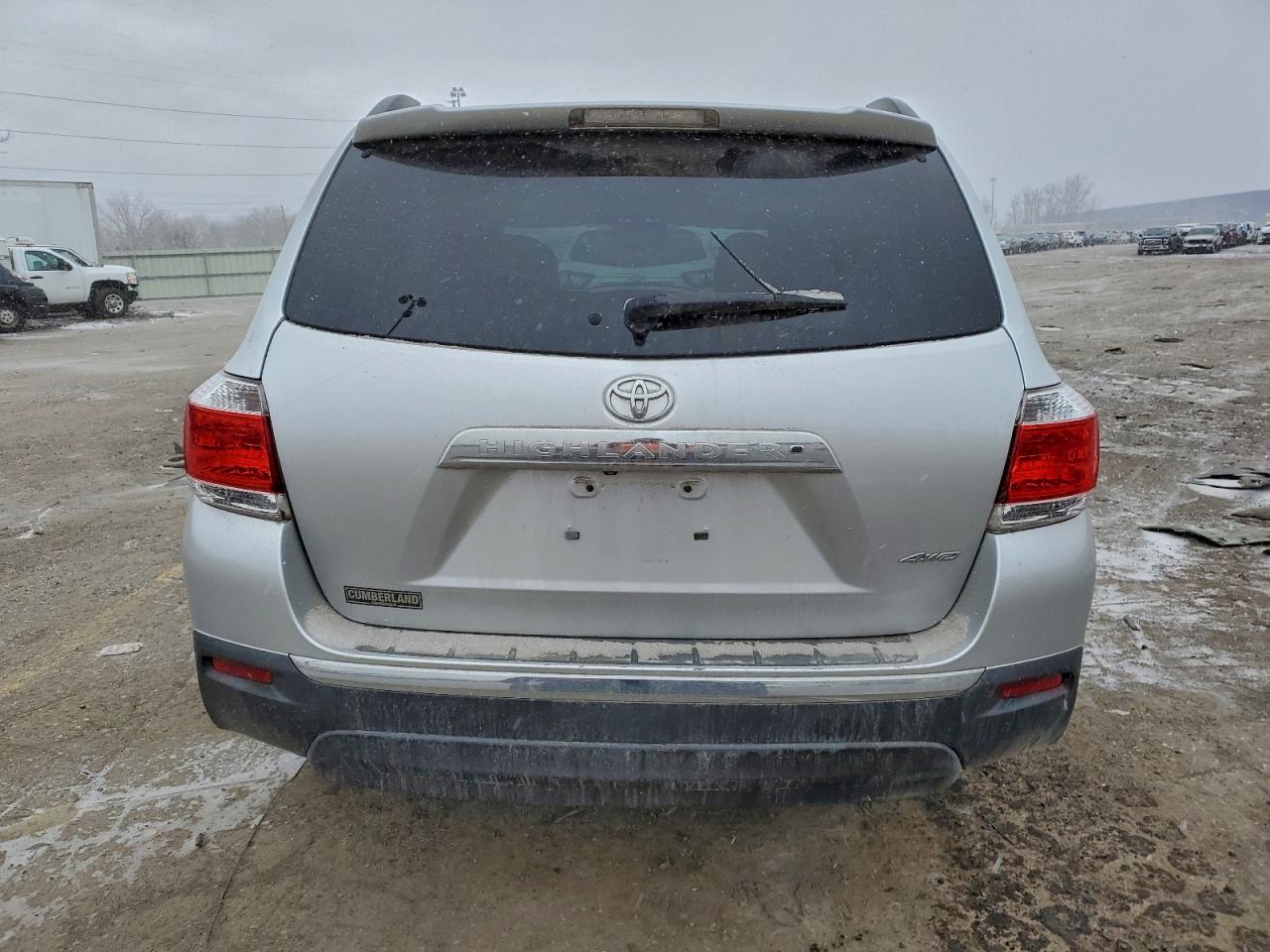 2013 TOYOTA HIGHLANDER LIMITED photo 6