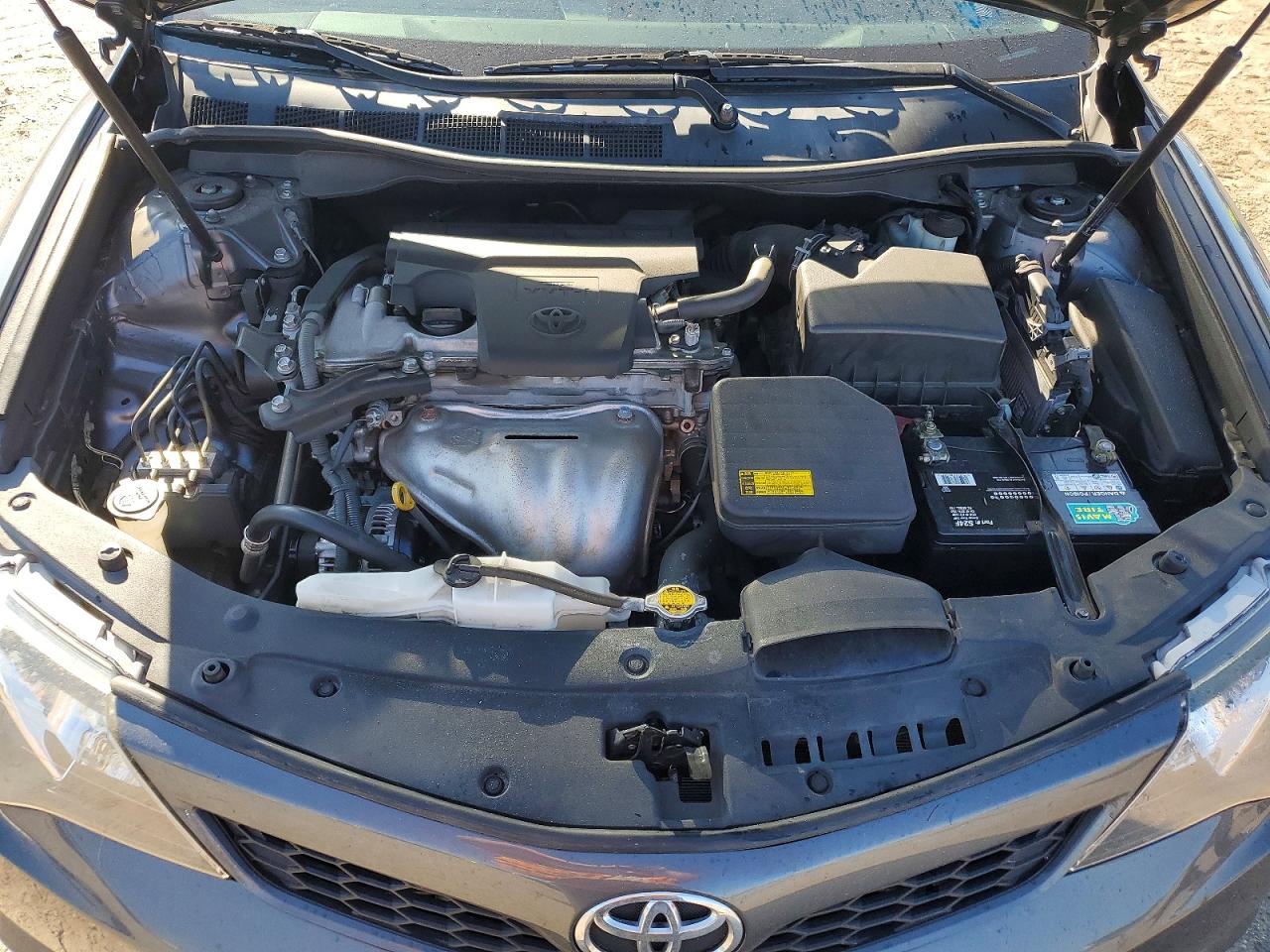 2012 TOYOTA CAMRY BASE photo 11