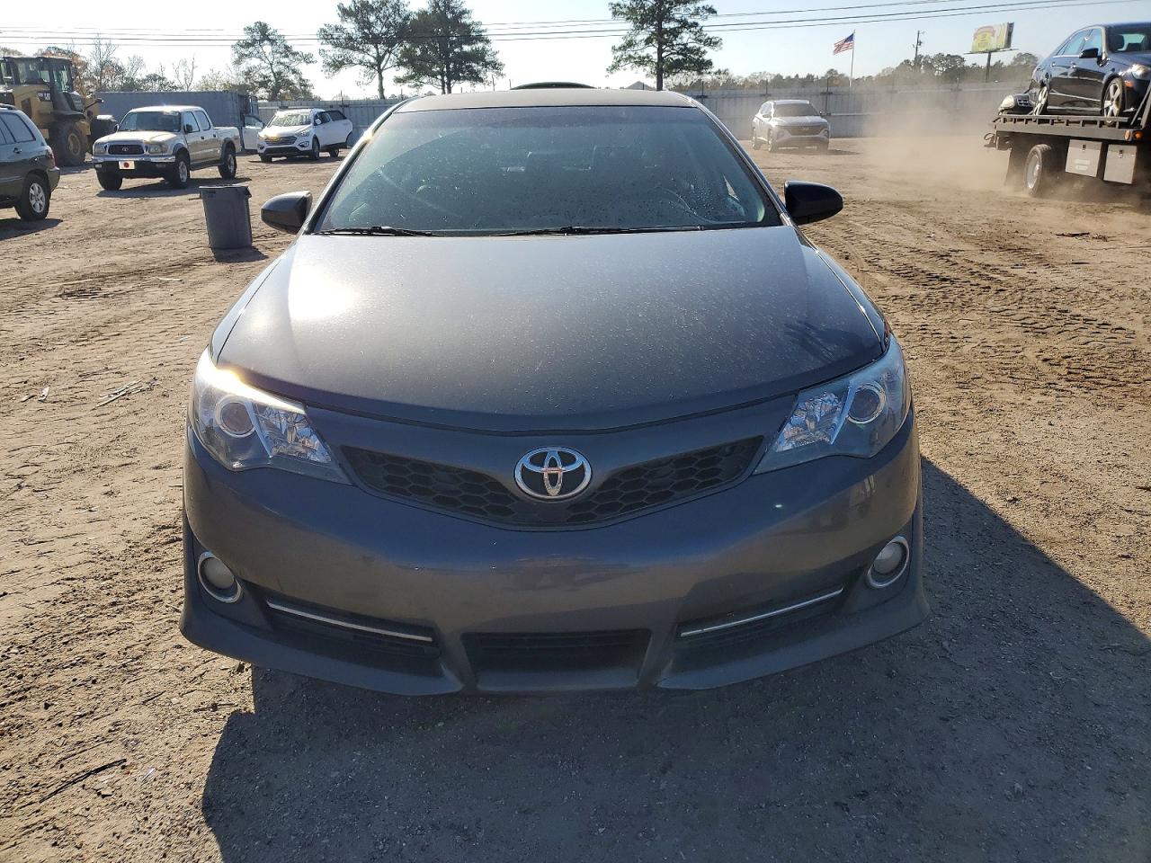 2012 TOYOTA CAMRY BASE photo 5