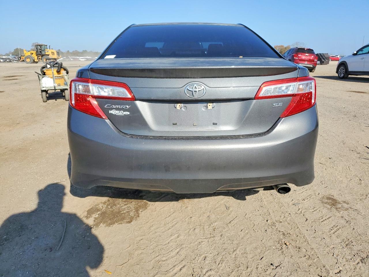 2012 TOYOTA CAMRY BASE photo 6