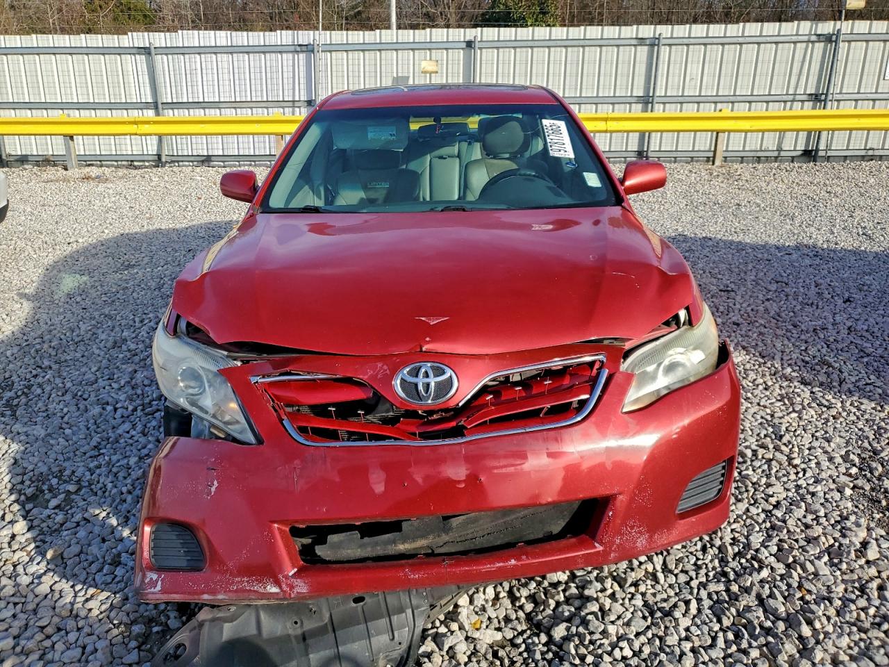 2011 TOYOTA CAMRY BASE photo 5